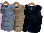 Fur gillets black