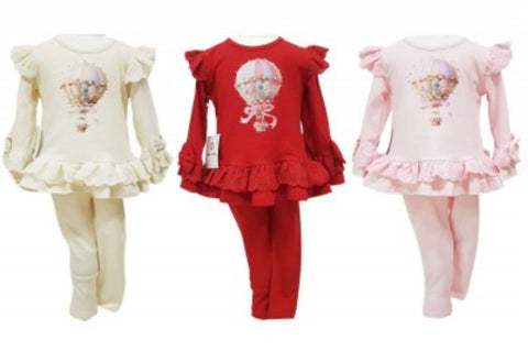 Hot air balloon sets cream