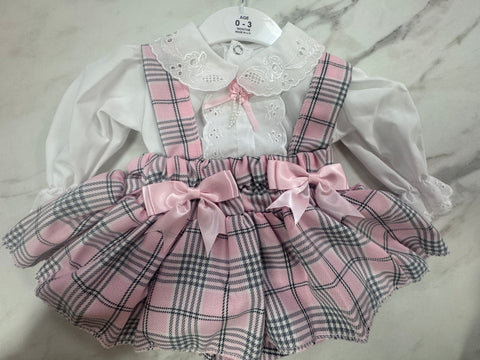 Burberry bloomer