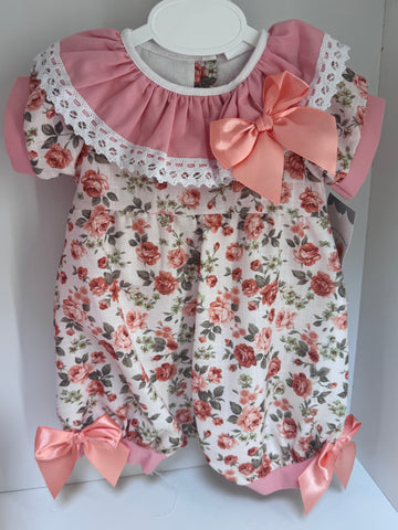 Rose bloomer
