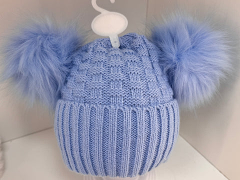 Double fur pom-pom hat