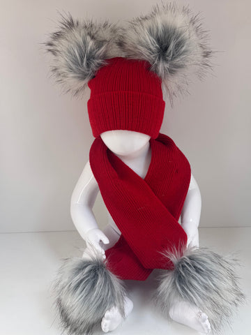 Raccoon fur hat and scarf set