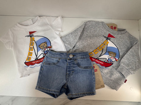 Levis short set