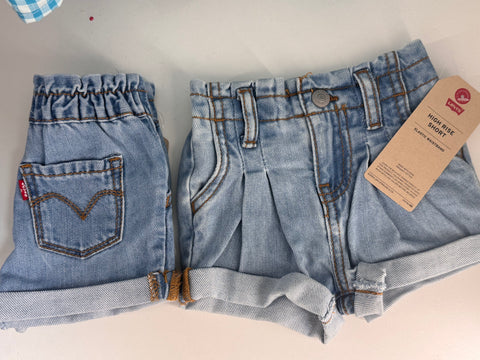 Levi shorts