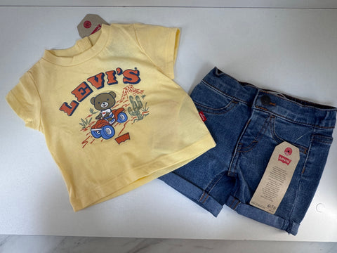 Levis short set