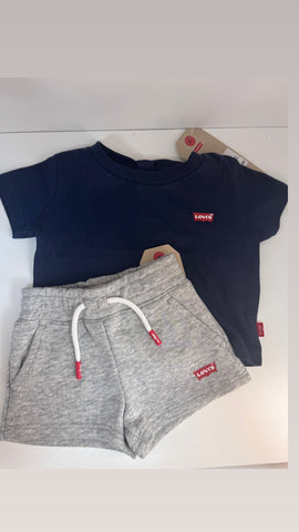 Levis short set