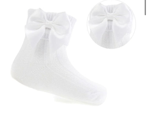 White ankle bow sock