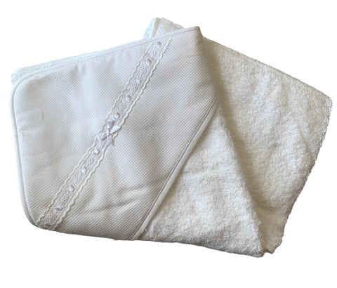 Baby’s soft touch towel -white